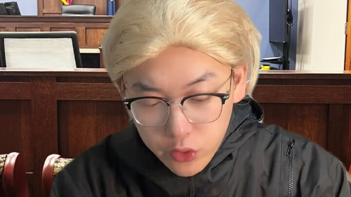 Menggugat diri sendiri dan memenangkan ganti rugi 300 ribu?