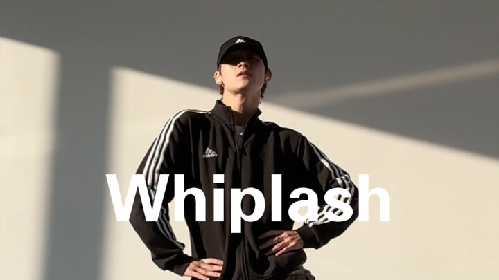 Whi Whiplash｜การเต้นคัฟเวอร์ที่เต็มไปด้วยความรู้สึกแบบหุ่นยนต์