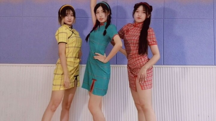 [Orange Caramel] Catallena covers this dance. This is the dance that a tough guy should dance!