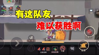 Mèo và Chuột Mobile: Làm sao thắng được đồng đội lười biếng này!