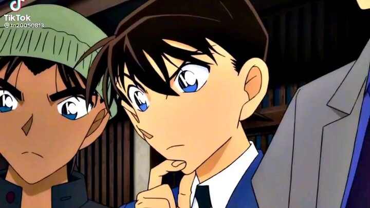 Từ shinichi biến thành # conan😎😎😎