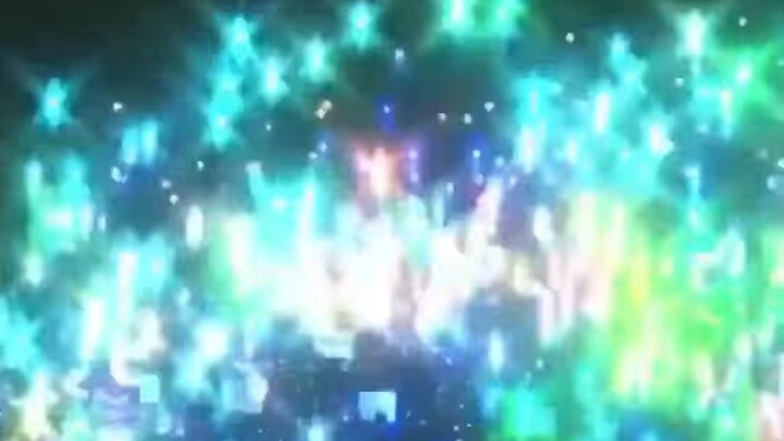 بعض الألعاب النارية تشبه حقًا المؤثرات الخاصة!