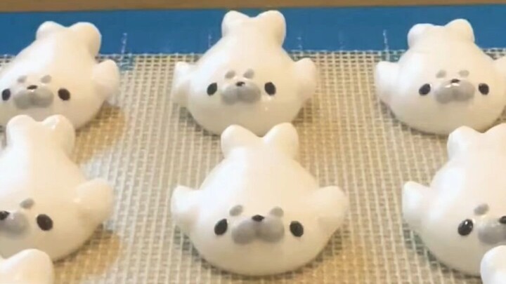 แมวน้ำน้อย : อร่อยจัง