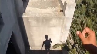 简简单单跳过去~