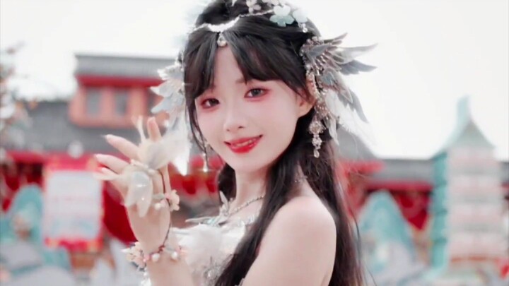 Nhất Tiếu Giang Hồ 笑江湖