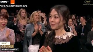 【电影节 | 金敏喜】喜欢看见她站在领奖台上、在媒体摄像机前意气风发的样子