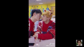 [Vietsub] Hội huynh đệ văn phòng ngập màu cầu vồng🌈🌈『Tiktok』