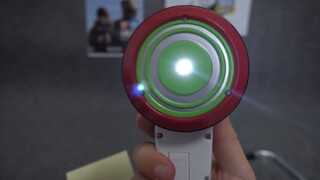 Còn chiếc ống nghe Kamen Rider 500 nhân dân tệ thì sao?