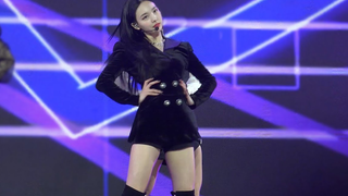 [Fancam] [Nayeon] [Golden Disc Awards] What Is Love