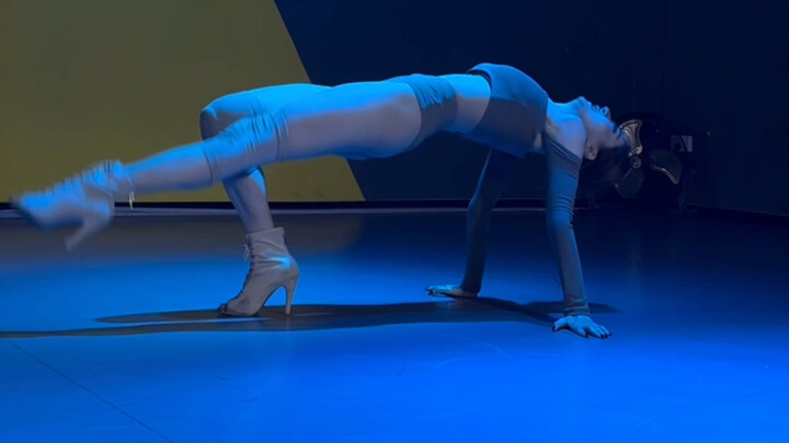 Such a beautiful dance—I’m really in love with it!