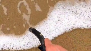 Anyone who stumbles upon this video, bad luck get out of here, and good fortune will always come!