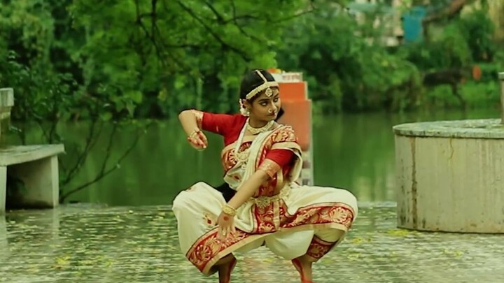 [Indian Classical Dance] Jaya Jaya Japya Jaya: This little sister is so cute and sweet, and can even