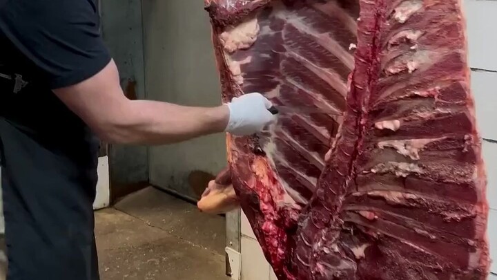 لا يزال عملًا بدنيًا.