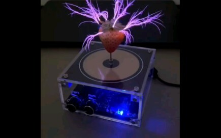 Please call me the Thunder Law King.