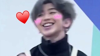 ❤️أنا آسف جدًا لأن الدجاج لطيف جدًا~! ❤️