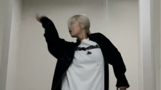 บรรยากาศก็แบบ [Park Jimin-Like Crazy cover]