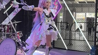 【งานเลี้ยงน้ำชาสงครามคู่】ไอดอลอันดับหนึ่งแห่งดินและไม้! ไอดอลแห่งการผลักดินหนัก! คุณคาเรียล ไอดอลที่