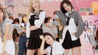 [Những cô gái xinh đẹp của nhóm cháu trai cứu vãn nền giải trí trong nước] What is Love+MORE & MORE 