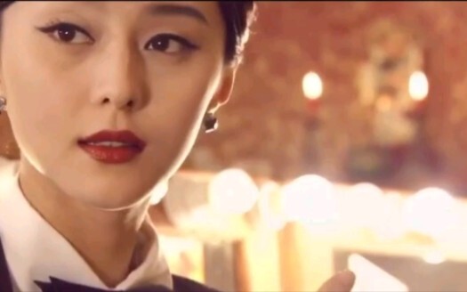 【范冰冰】以前只顾着看范冰冰的美了，现在才发现看到了真正的演技…人啊，总要落魄一次，别人才能看到真正的她
