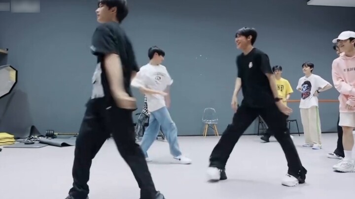 Dance head-shaking also follows you