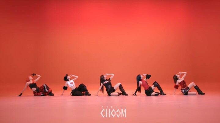 The dance version is here! LE_SSERAFIM__SPAGHETTI__4K dance video