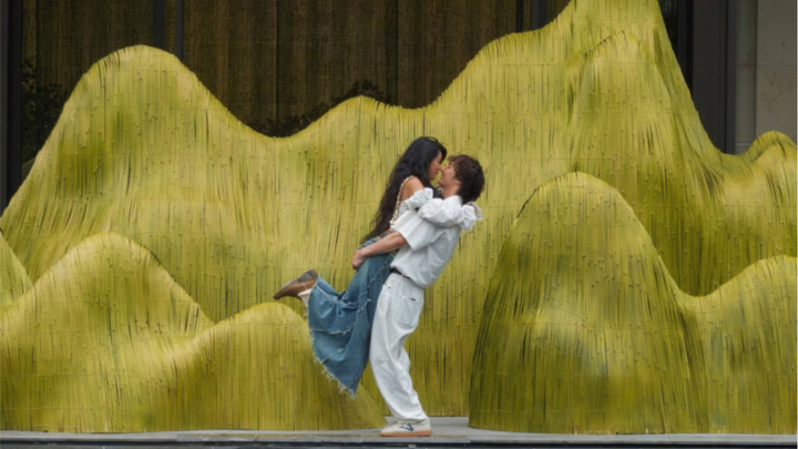 Dante&yy|The place I'm dating my girlfriend today is quite artistic