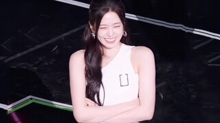 【Ahn Yu-jin】Bright half-tied long curly hair KBS straight shot by DaftTaengk
