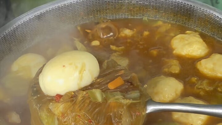 Sotanghon Soup