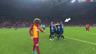 ช่วงเวลาแห่งความเคารพในกีฬาฟุตบอล