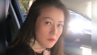 It's my turn, it's my turn! Even an old Bentley is better than an Audi.