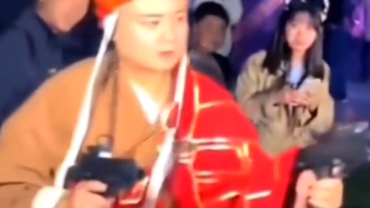 "Tang San Meninggal"