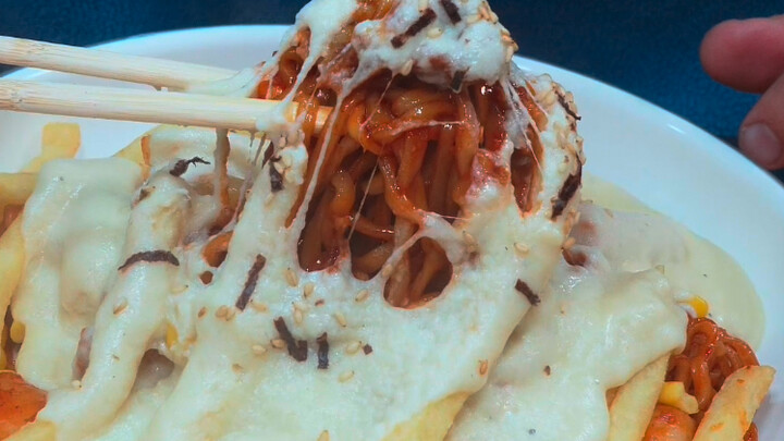 Who knew you could eat turkey noodles this way!