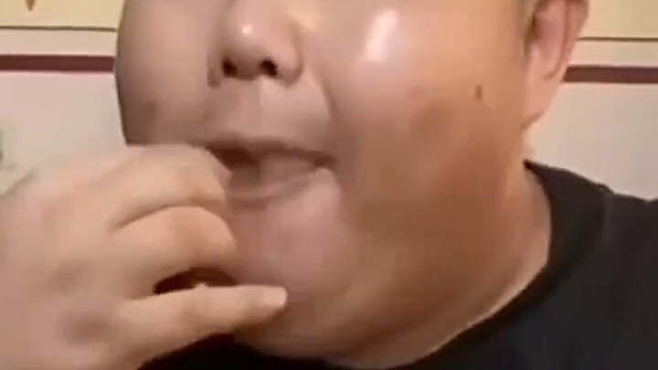 Yoshiko (mid-stomach period) VS Yoshiko (current period)