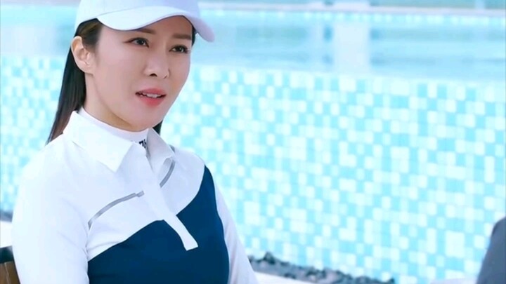 一亿美金购买了四架七六七客机。