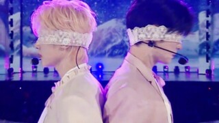 تشانغ هاو يلقي مونولوجًا باللغة الصينية! [ZB1] جوائز الغرامي "Our Season" و"IN BLOOM" على المسرح بأك