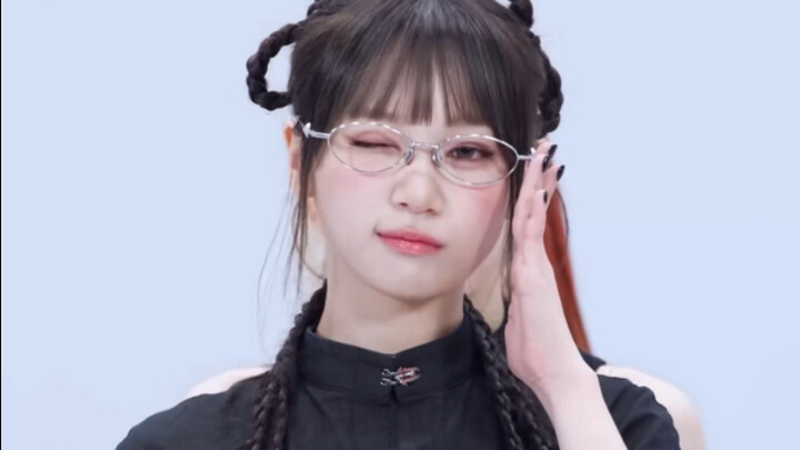 [Kim Chae-won] The intro of 'BOOMPALA' starting with CHAEWON is so good! 260522