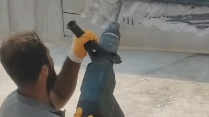 Lớn nhỏ, xa gần, phải làm sao đây, tiểu não đã teo rồi!