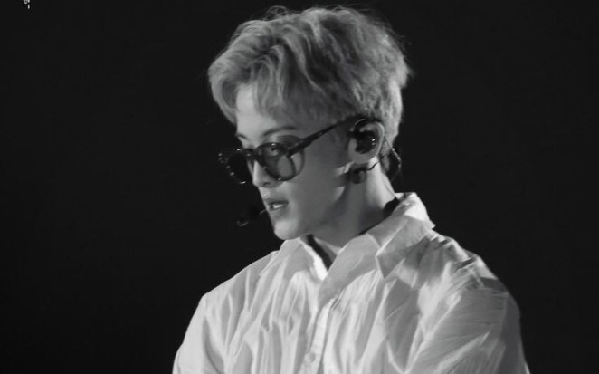 【NCT Lee Min-ho】Phong cách bed của nhà tiên tri Mark: Chàng trai ngông cuồng không phải ai cũng chịu