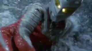 การต่อสู้ที่โคตรปวดหนูของอุลตร้าแมนเลโอ ultraman leo