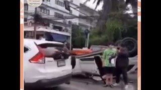 KRONOLOGI KECELAKAAN KRIST PERAWAT