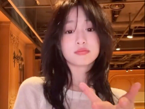 官方更新 ahyeon单人cha～