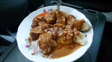 makan siomay bandung enak banget