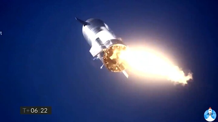 لا بد من وجود الفشل، ولا بد من وجود النجاح أيضًا، ولا بد من وجود الحلم أيضاً.