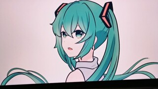 "MiKu-chan ♡ Bạn có thể quay lại không?"