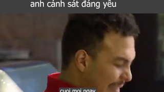 anh cảnh sát đáng yêu p2 #cuoimoingay