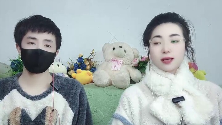 Reaksi panggung konser Malam Tahun Baru Xiao Zhan dan Wang Yibo