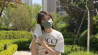 Mở cửa rồi, mọi người phát điên rồi