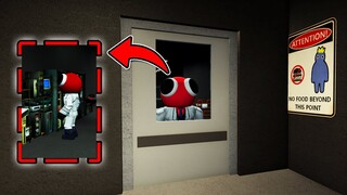 What's Inside RED'S SECRET ROOM in Rainbow Friends