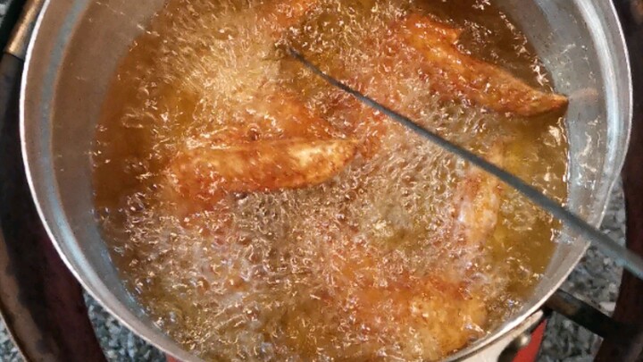 ปีกไก่ทอด