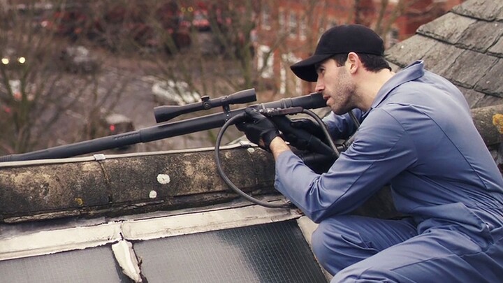 Top assassin uses glass to make bullets, and after each operation, can disguise it as an accident.